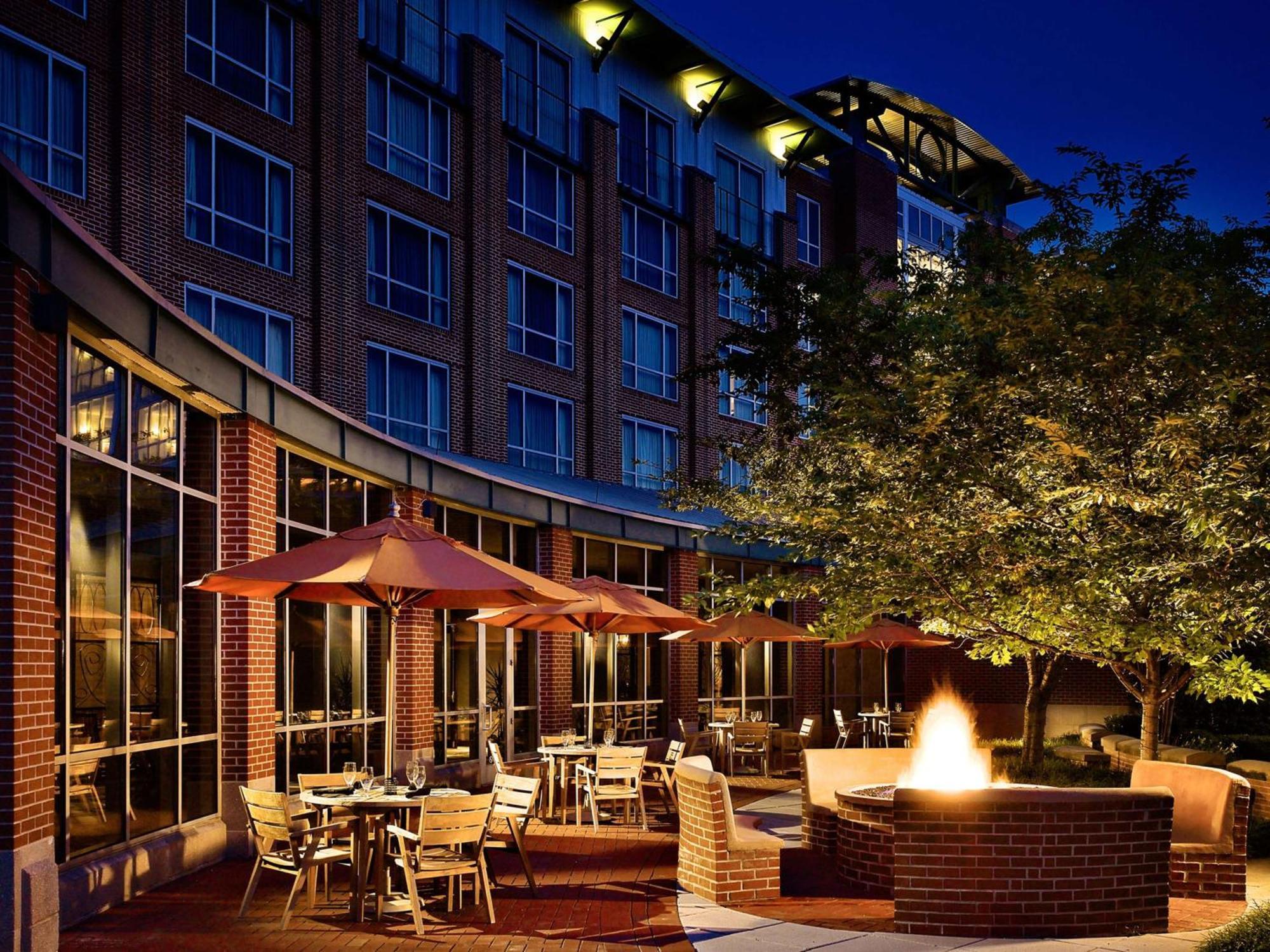 The Chattanoogan Hotel, Curio Collection By Hilton Exterior foto
